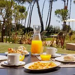 Palmares Signature Aparthotel 5*