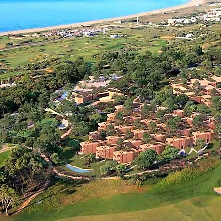 Palmares Signature Aparthotel 5*