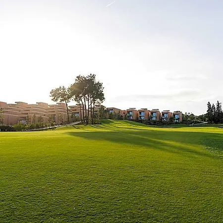 Palmares Signature Aparthotel 5*